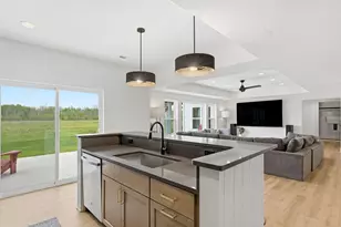14141 N Lake Shore Dr, Mequon, WI 53097 - Photo 26