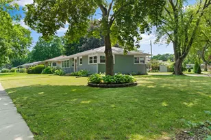 1333 Bluebird Terrace, Waukesha, WI 53188 - Photo 2