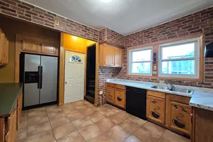 3626 N 16th St, Milwaukee, WI 53206 - Photo 4