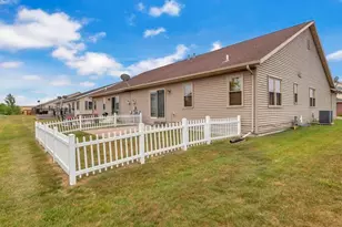 1031 Covington Dr, Sheboygan Falls, WI 53085 - Photo 24