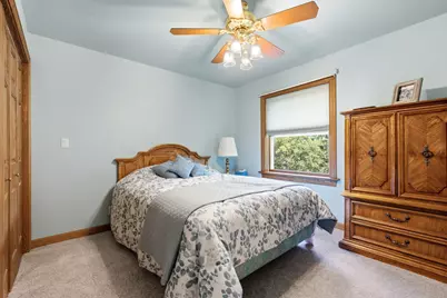 S86W30485  Stonegate Dr, Mukwonago, WI 53149 - Photo 36