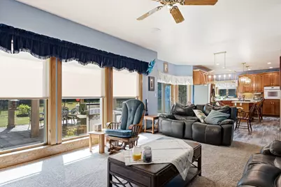 S86W30485  Stonegate Dr, Mukwonago, WI 53149 - Photo 22