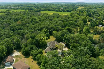 S86W30485  Stonegate Dr, Mukwonago, WI 53149 - Photo 58