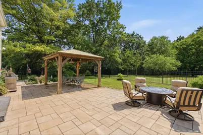 S86W30485  Stonegate Dr, Mukwonago, WI 53149 - Photo 48