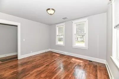 714  Marshall Ave, South Milwaukee, WI 53172 - Photo 4