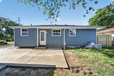 4200  Maryland Ave, Racine, WI 53405 - Photo 22