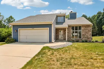 1224  Riverton Dr, Mukwonago, WI 53149 - Photo 1