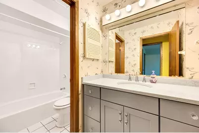 9766 W Tower Ave, Milwaukee, WI 53224 - Photo 14