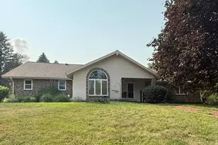 5320 W Lake Dr, West Bend, WI 53095 - Photo 1