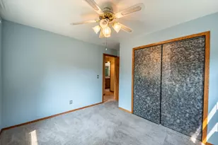 384 Ridge Rd, Juneau, WI 53039 - Photo 32