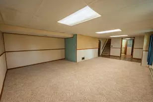 384 Ridge Rd, Juneau, WI 53039 - Photo 6
