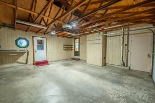 384 Ridge Rd, Juneau, WI 53039 - Photo 52