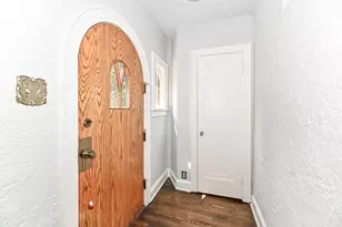30406 Forest Dr, Burlington, WI 53105 - Photo 6