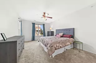 3862 S Lake Dr, Saint Francis, WI 53235 - Photo 16