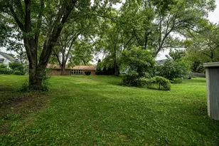 3017 W Franklin Terrace, Franklin, WI 53132 - Photo 34