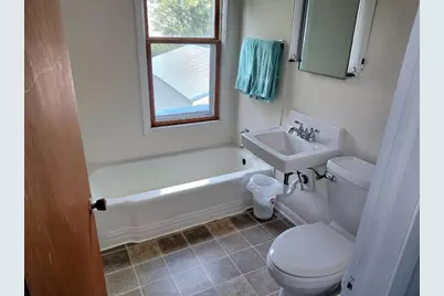 624 E Decker St, Viroqua, WI 54665 - Photo 32