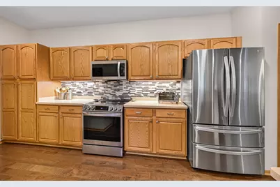 6000 S Buckhorn Ave #112, Cudahy, WI 53110 - Photo 10