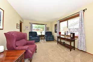 211 Oakview Dr, Slinger, WI 53086 - Photo 2