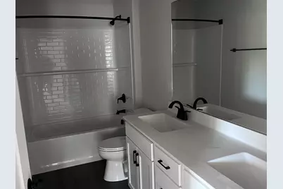 N101W16895  Tanglewood Dr, Germantown, WI 53022 - Photo 14