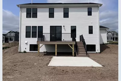 N101W16895  Tanglewood Dr, Germantown, WI 53022 - Photo 2