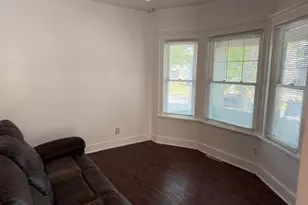 3257 N 25th St, Milwaukee, WI 53206 - Photo 4