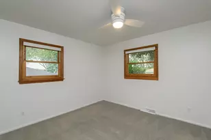 W143N8317 Oxford St, Menomonee Falls, WI 53051 - Photo 22