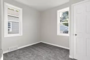 1516 N 23rd St, Manitowoc, WI 54220 - Photo 14