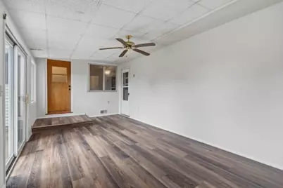1661  Laurel St, Manitowoc, WI 54220 - Photo 22