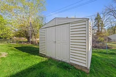 726  Royal Park Rd, Racine, WI 53402 - Photo 28