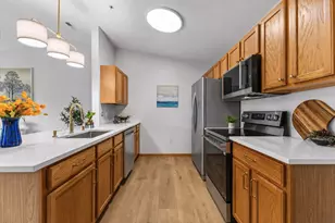 837 Boulder Trail, Racine, WI 53406 - Photo 6