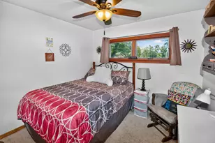 10380 S Chicago Rd, Oak Creek, WI 53154 - Photo 12