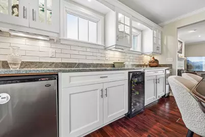 5109 N Woodburn St, Whitefish Bay, WI 53217 - Photo 16