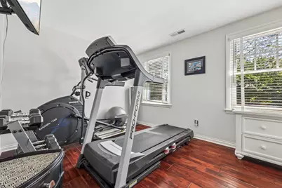 5109 N Woodburn St, Whitefish Bay, WI 53217 - Photo 26