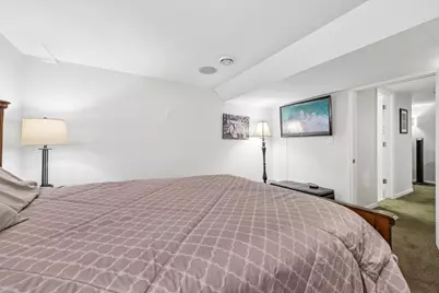 5109 N Woodburn St, Whitefish Bay, WI 53217 - Photo 50