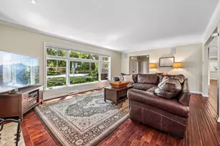 5109 N Woodburn St, Whitefish Bay, WI 53217 - Photo 10