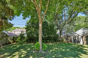 5109 N Woodburn St, Whitefish Bay, WI 53217 - Photo 56