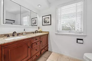 5109 N Woodburn St, Whitefish Bay, WI 53217 - Photo 32
