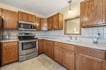 517  Slinger Rd #J-2, Slinger, WI 53086 - Photo 12