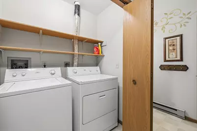 517  Slinger Rd #J-2, Slinger, WI 53086 - Photo 24