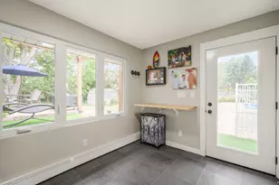 5393 S Allenwood Ln, Hales Corners, WI 53130 - Photo 20