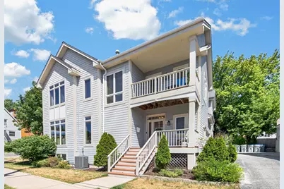 1004 E Garfield Ave #2, Milwaukee, WI 53212 - Photo 1