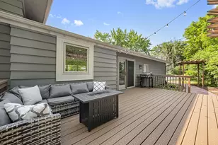 8680 N Regent Rd, Fox Point, WI 53217 - Photo 16