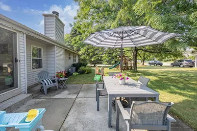 W145N10546  Heritage Hills Pkwy, Germantown, WI 53022 - Photo 26