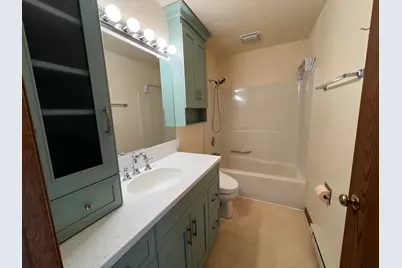 6641  Mariner Dr #1, Racine, WI 53406 - Photo 12