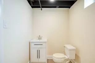 N87W18091 Summit Dr, Menomonee Falls, WI 53051 - Photo 20