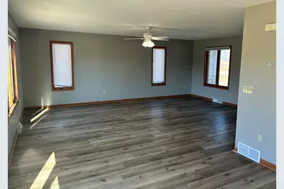 5993  Christine Ct #5995, Lyons, WI 53148 - Photo 4