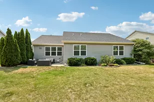 N8042 Timber Ridge Dr, Ixonia, WI 53036 - Photo 52