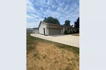 429  Wilson St, Plymouth, WI 53073 - Photo 2