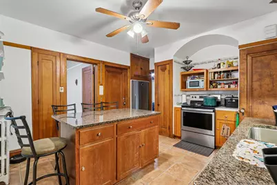 2803 N 51st St #2805, Milwaukee, WI 53210 - Photo 32