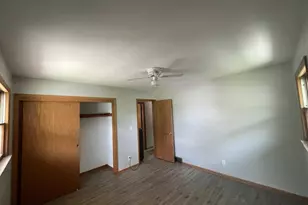 2150 S 83rd St, West Allis, WI 53219 - Photo 14